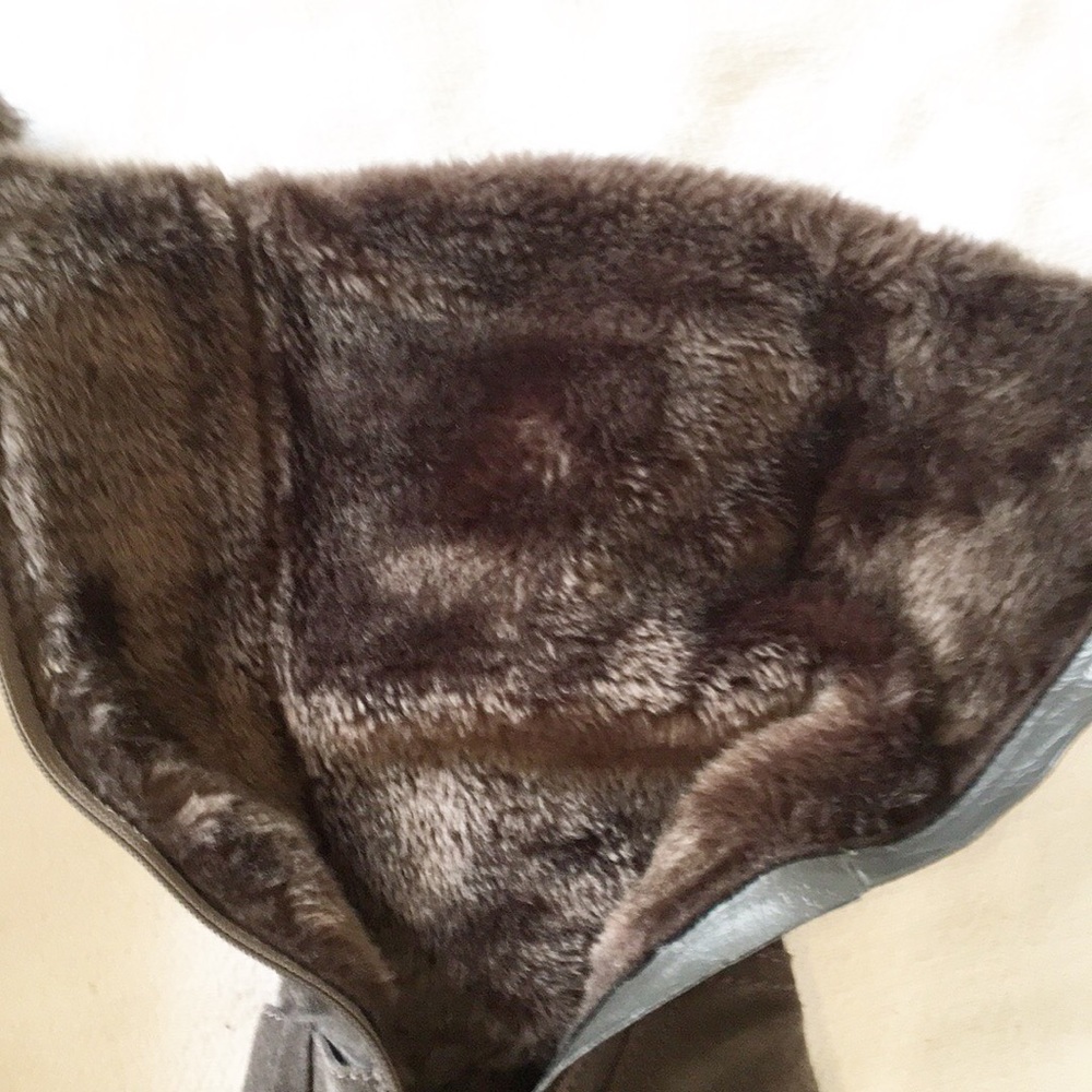 SOLD ๐๐๐Dark grey BareTraps Boots sz 7M - Picture 8 of 8